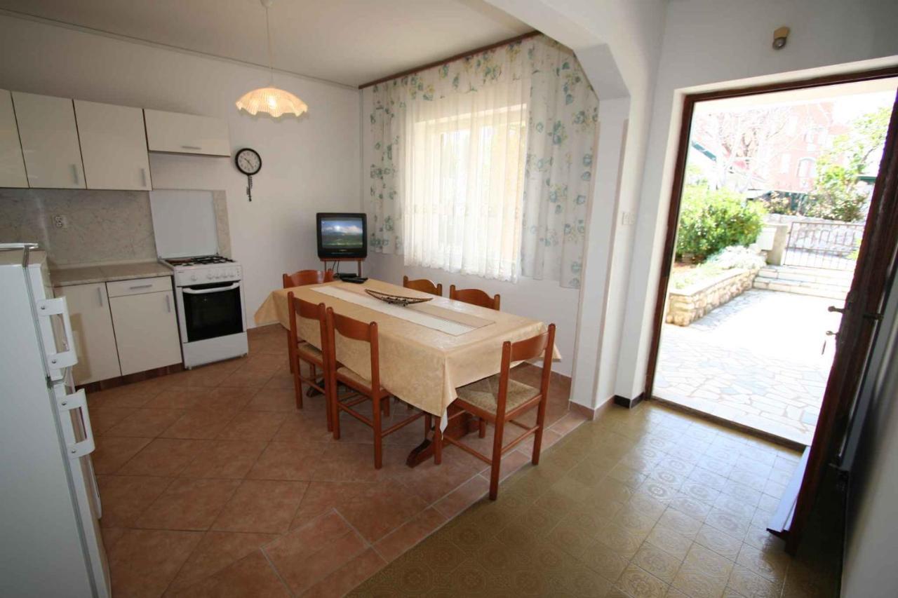 Apartment In Silo/Insel Krk 14533 Экстерьер фото