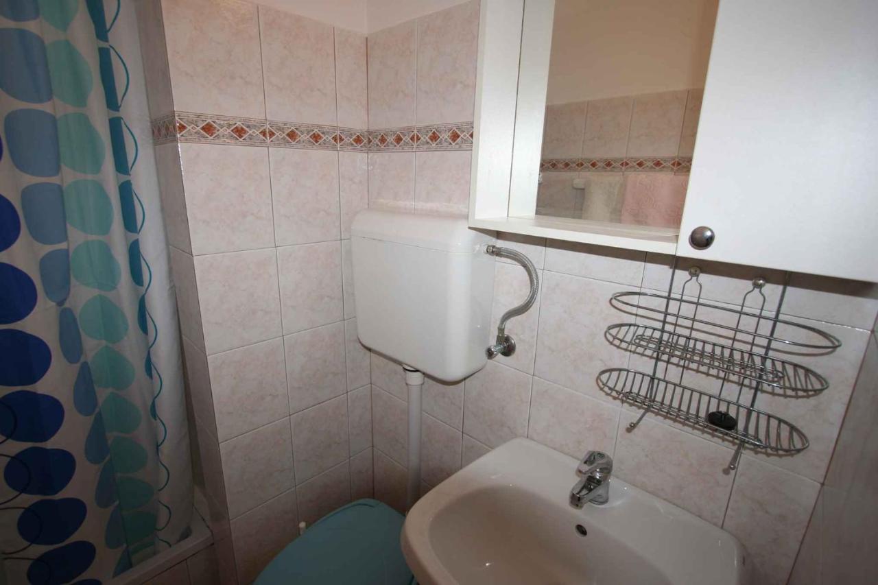 Apartment In Silo/Insel Krk 14533 Экстерьер фото